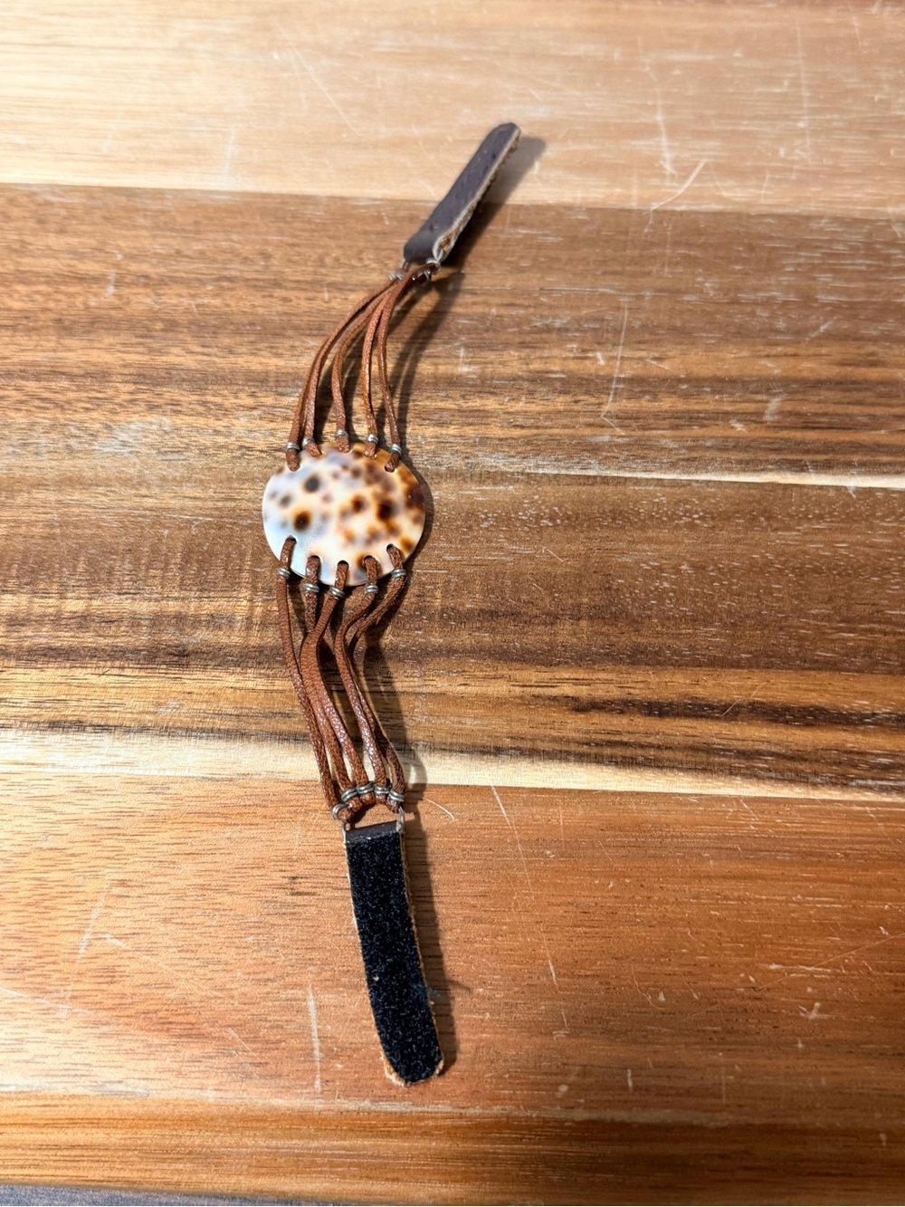Vintage Limpet Shell Boho Bracelet - Picture 6 of 6